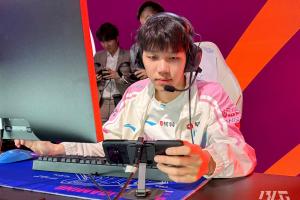追梦：抢七根本不存在什么战术调整 就是文班对阵SGA的个人秀